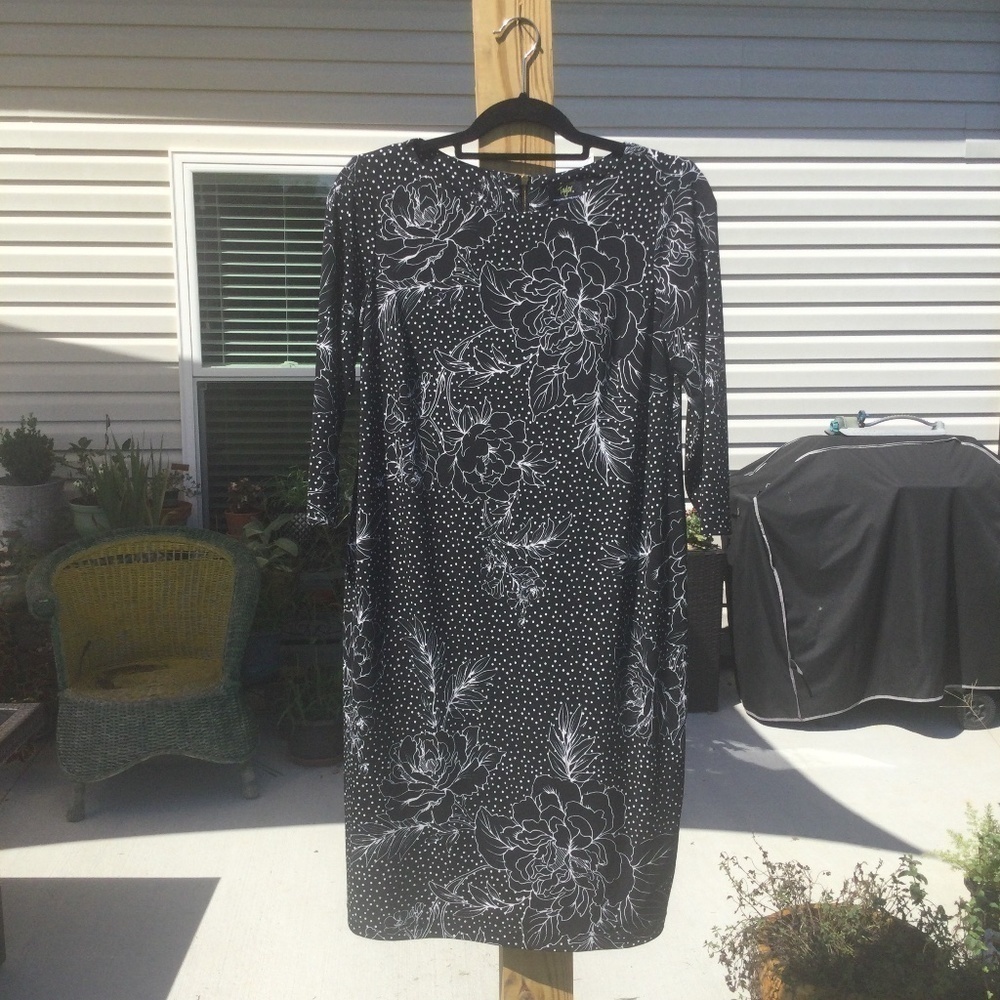 Taylor for Pea in a Pod maternity dress size small Floral Black Midi Dress s LBD